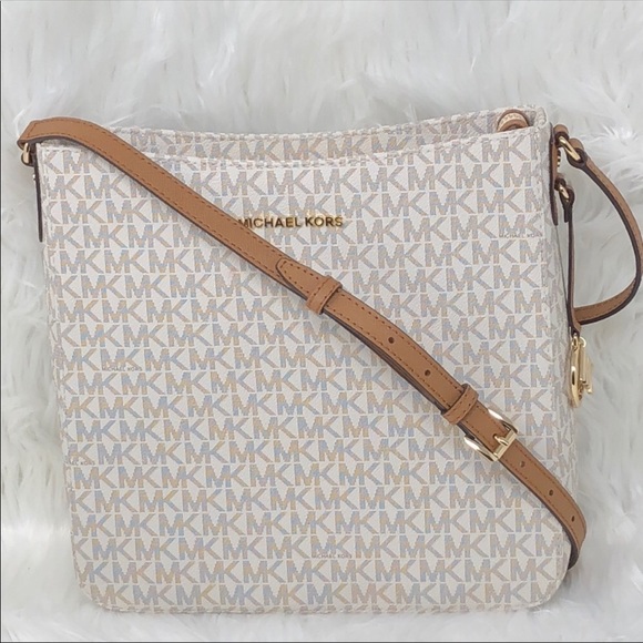 NWT Michael Kors Jet Set travel messenger - Picture 4 of 6